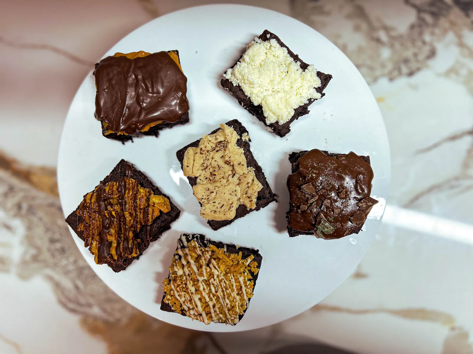 The Sharer brownie box